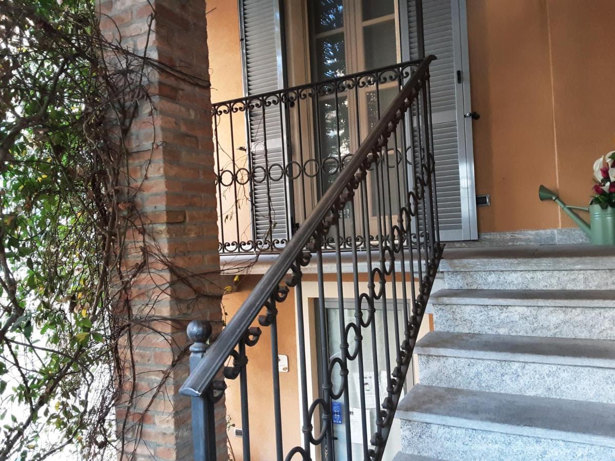 Corte Delle Rose Voghera Εξωτερικό φωτογραφία